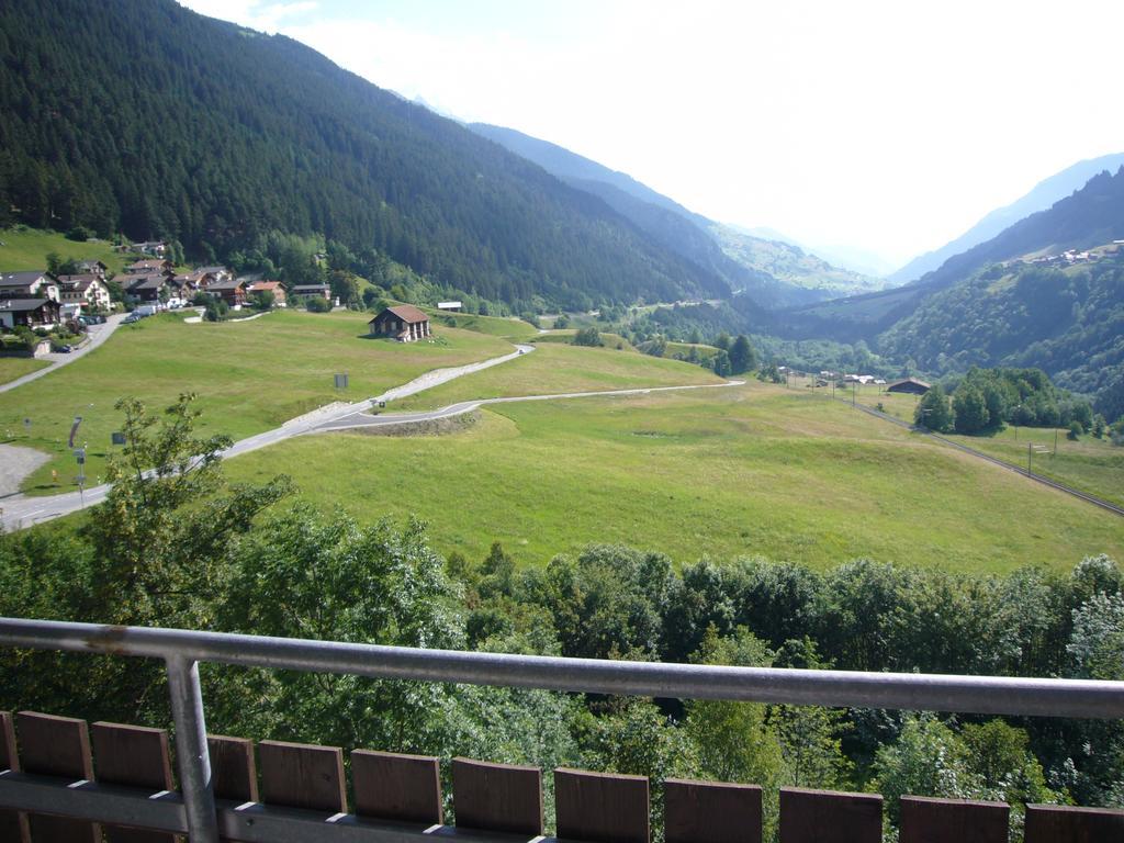Disentiserhof C502 Luaran gambar