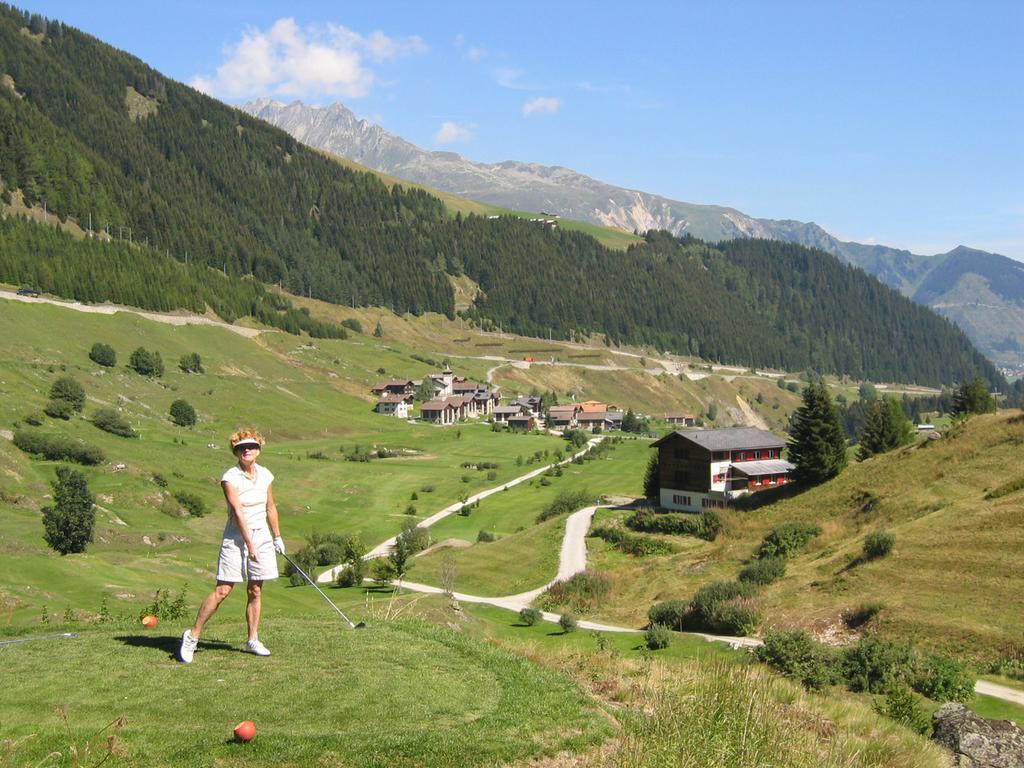 Disentiserhof C502 Luaran gambar
